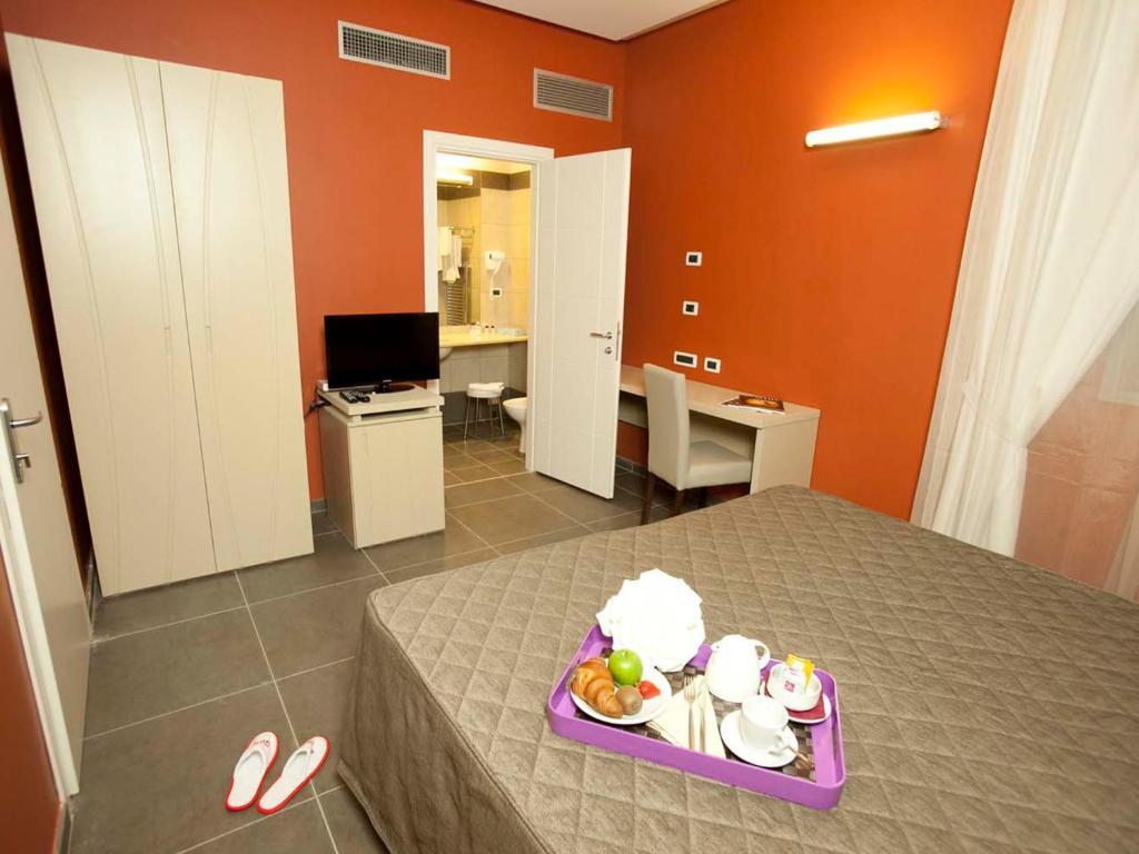 Rolling Hotel Casoria Room photo