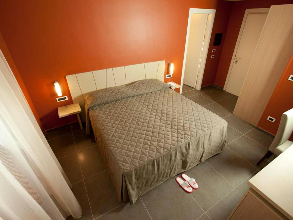 Rolling Hotel Casoria Room photo